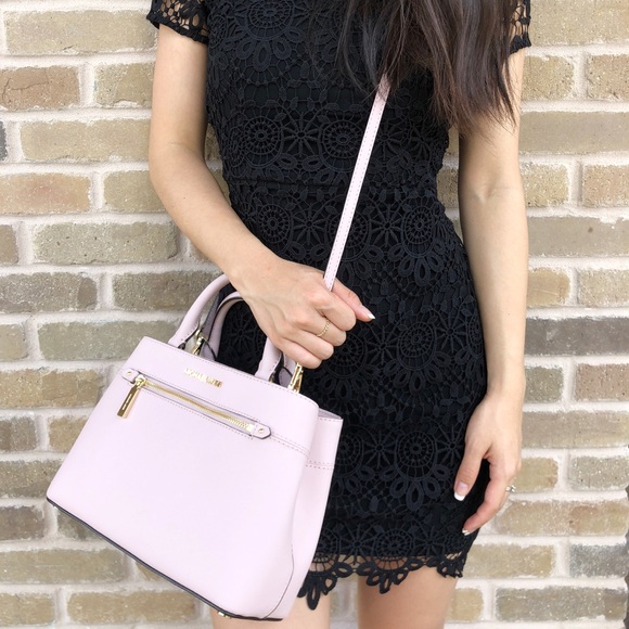 Gaby’sBags👜💕-NWT Michael Kors Satchel Pink - Picture 4 of 7